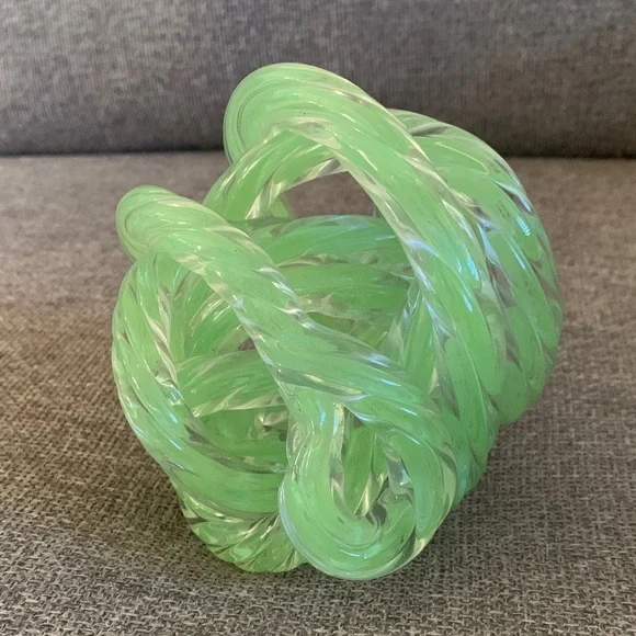 Green Twisted Rope Art Glass Infinity Knot Sculpture Hand Blown Orb 5” - Picture 4 of 7